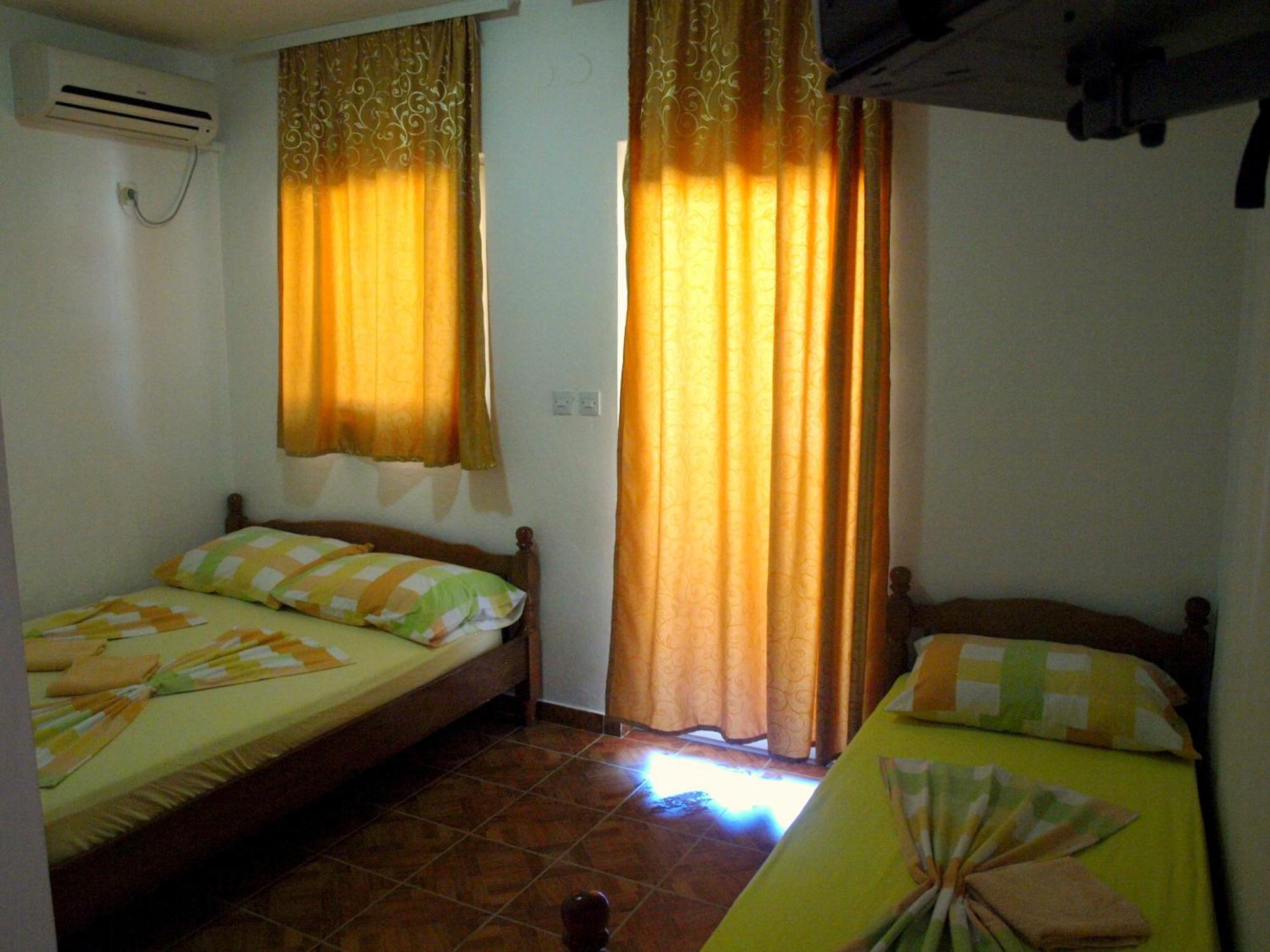 Friendly House Lejlighed Ulcinj Værelse billede